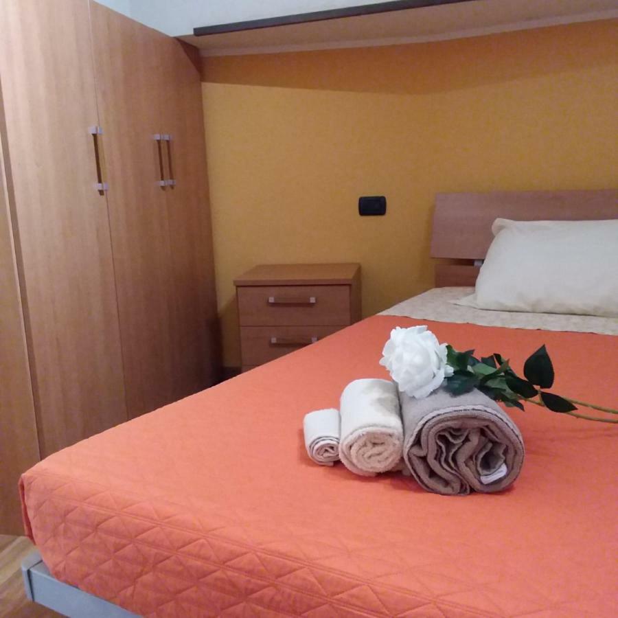 Apartamento Il Sogno Di Claudia Gera Lario Exterior foto
