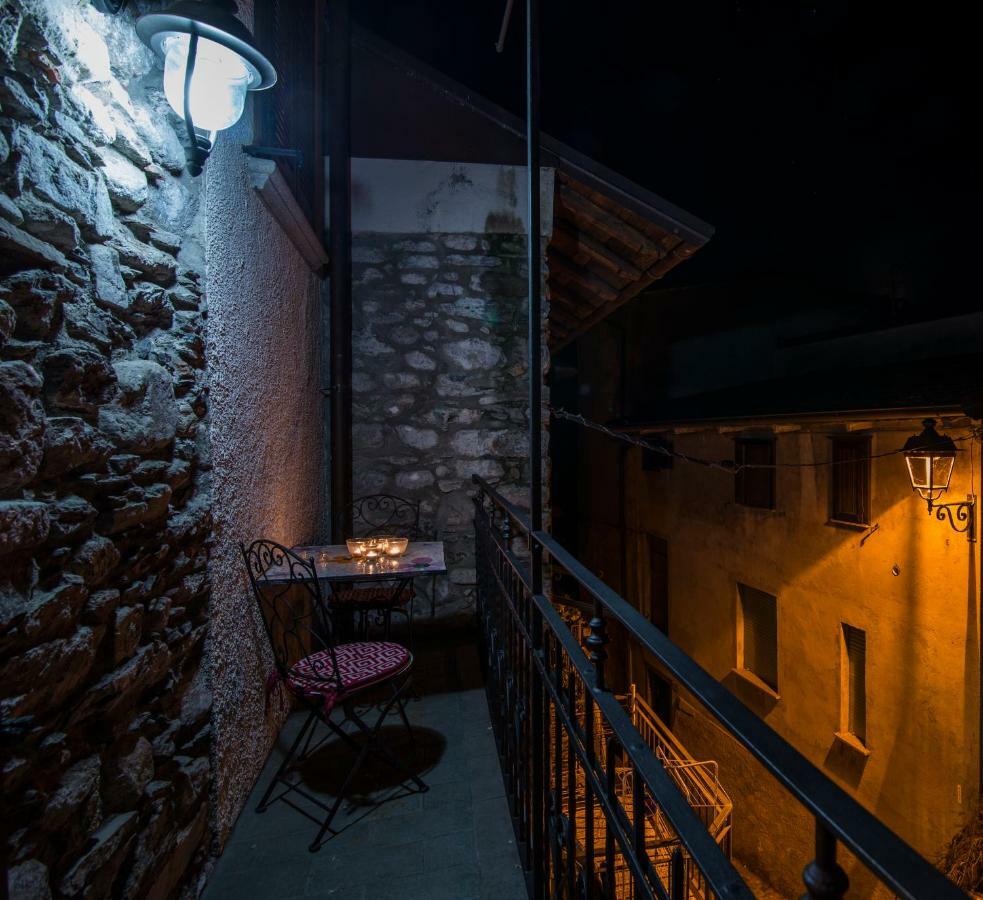 Apartamento Il Sogno Di Claudia Gera Lario Exterior foto