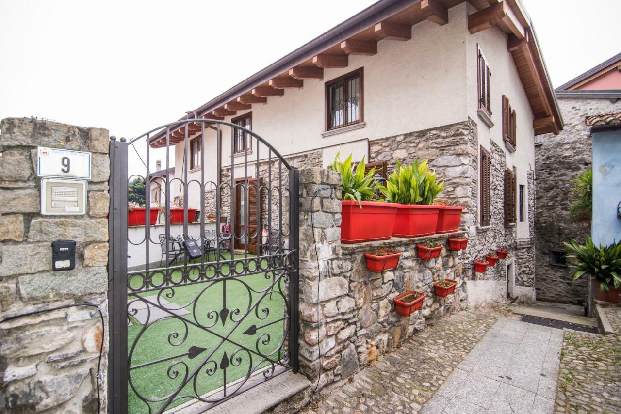 Apartamento Il Sogno Di Claudia Gera Lario Exterior foto
