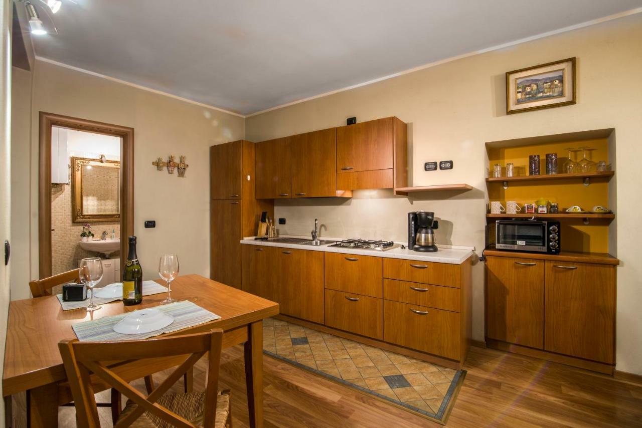 Apartamento Il Sogno Di Claudia Gera Lario Exterior foto